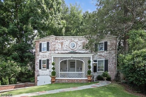 42 Whittingham Ter, Millburn, NJ 07041 photo 1