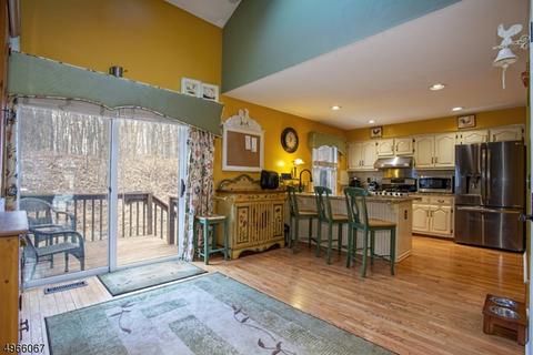 316 Carnegie Ct, Hackettstown, NJ 07840 photo 10