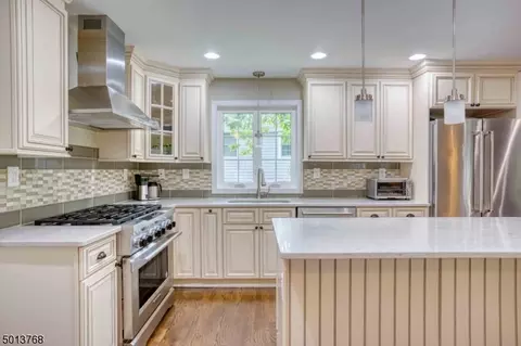 21 Acorn Dr, Summit, NJ 07901 photo 7