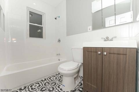 77 Passaic Ave, Hawthorne, NJ 07506 photo 6