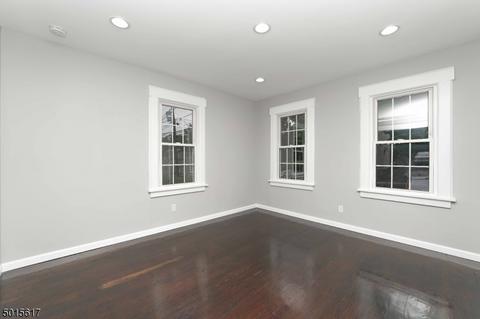 77 Passaic Ave, Hawthorne, NJ 07506 photo 8