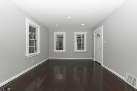 77 Passaic Ave, Hawthorne, NJ 07506 photo 10