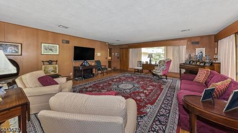 668 Alps Rd, Wayne, NJ 07470 photo 10