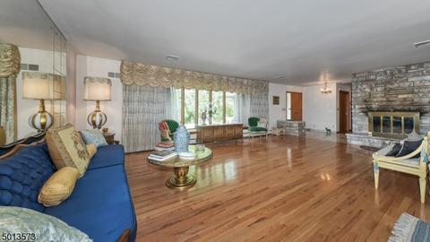 668 Alps Rd, Wayne, NJ 07470 photo 5