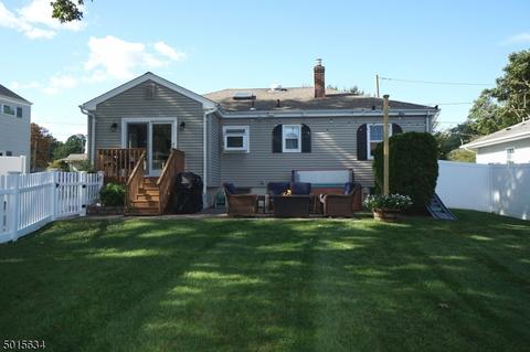 9 Shetland Dr, Clark, NJ 07066 photo 21