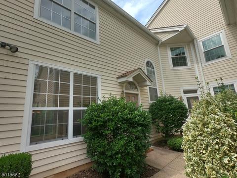 7 Mallard Ln, Bedminster, NJ 07921 photo 1
