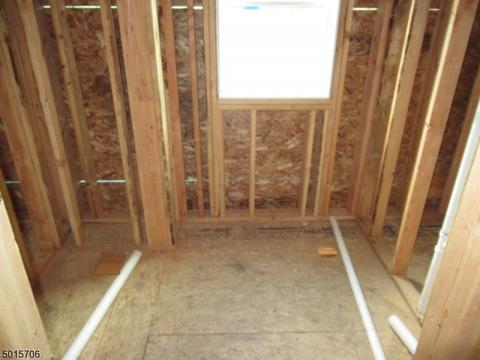 215 W Chrystal St, Dover, NJ 07801 photo 11
