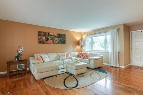 117 Parkside Dr, Union, NJ 07083 photo 4
