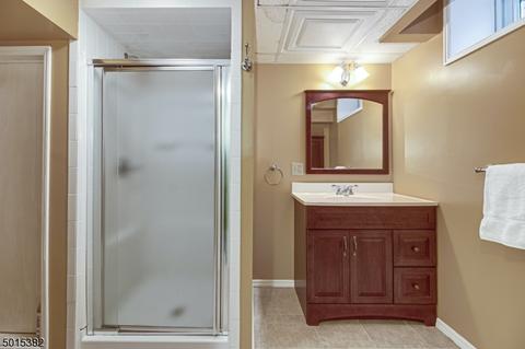 117 Parkside Dr, Union, NJ 07083 photo 21