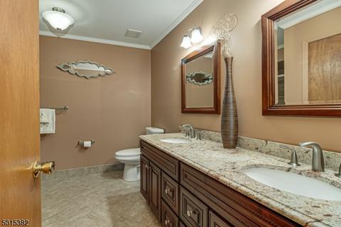 117 Parkside Dr, Union, NJ 07083 photo 13