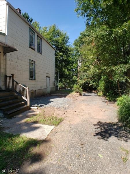 237 N Fullerton Ave, Montclair, NJ 07042 photo 22