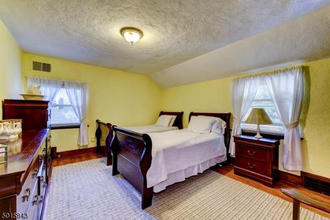 25 Chestnut St, Bound Brook, NJ 08805 photo 16