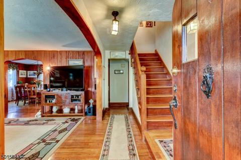 25 Chestnut St, Bound Brook, NJ 08805 photo 3