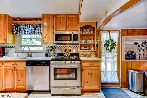 25 Chestnut St, Bound Brook, NJ 08805 photo 10