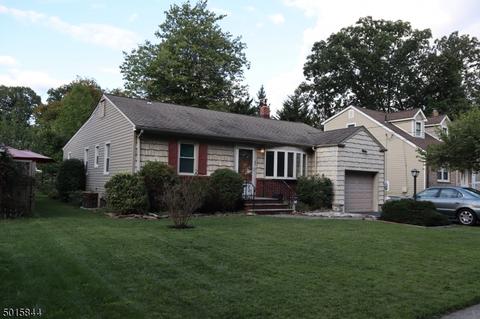 90 Adams Ter, Springfield, NJ 07081 photo 1