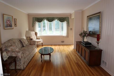 90 Adams Ter, Springfield, NJ 07081 photo 4