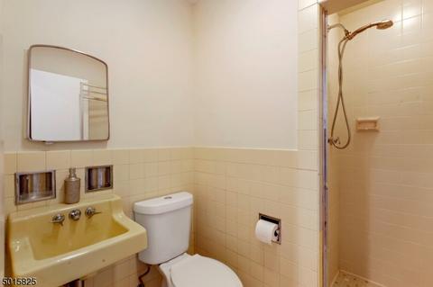 27 Rock Spring Rd, West Orange, NJ 07052 photo 15