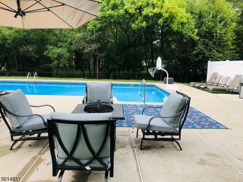 211 Riverview Rd, Bridgewater, NJ 08807 photo 6