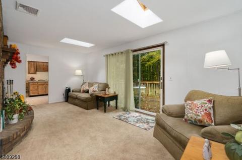 69 Maple Grange Rd, Vernon, NJ 07462 photo 7