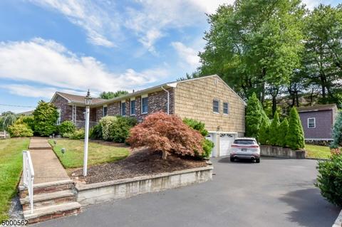 15 Ayers Ln, Clark, NJ 07066 photo 3