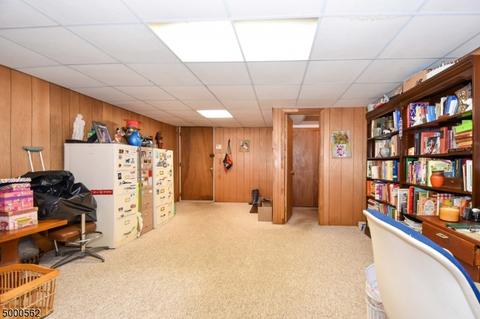 15 Ayers Ln, Clark, NJ 07066 photo 19