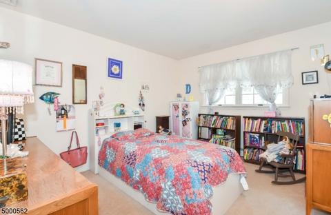 15 Ayers Ln, Clark, NJ 07066 photo 16