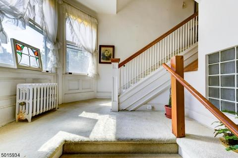 253 Altamont Pl, Somerville, NJ 08876 photo 11