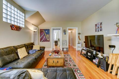 253 Altamont Pl, Somerville, NJ 08876 photo 4