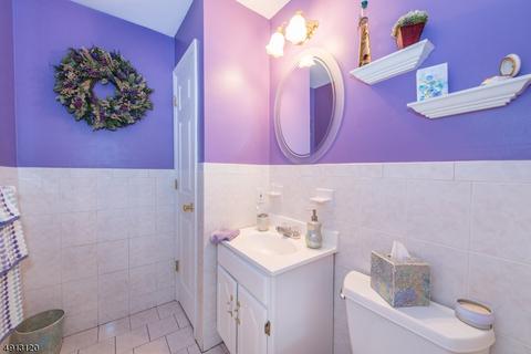 33 Rossen Pl, Bloomfield, NJ 07003 photo 9