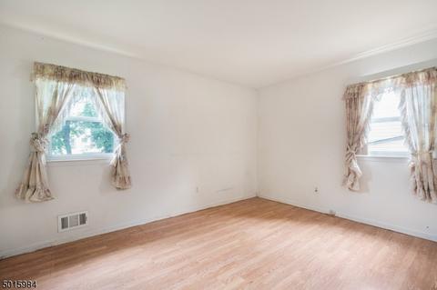 184 E Albert St, Rahway, NJ 07065 photo 14