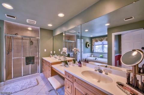 74 Wheeler Rd, Wayne, NJ 07470 photo 13
