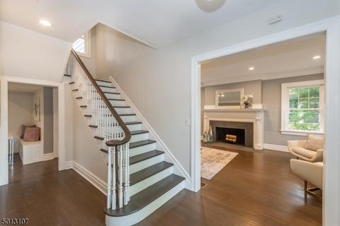 34 Marion Rd, Montclair, NJ 07043 photo 2