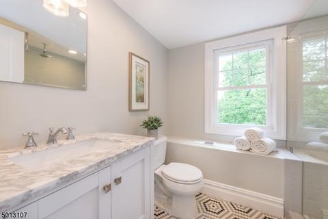 34 Marion Rd, Montclair, NJ 07043 photo 21