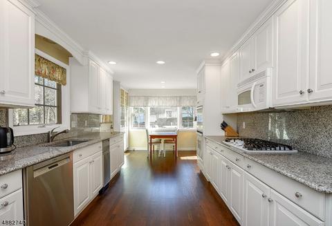 44 Drum Hill Dr, Summit, NJ 07901 photo 5