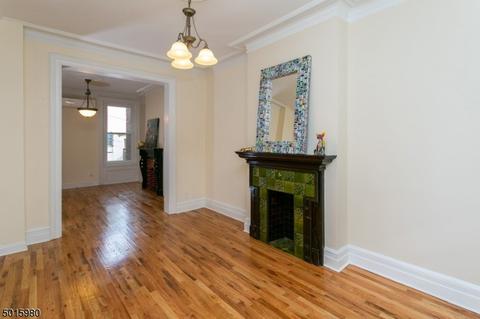 17 2nd Ave, Newark, NJ 07104 photo 4