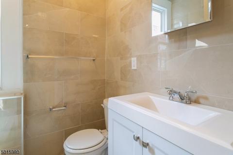 17 2nd Ave, Newark, NJ 07104 photo 13