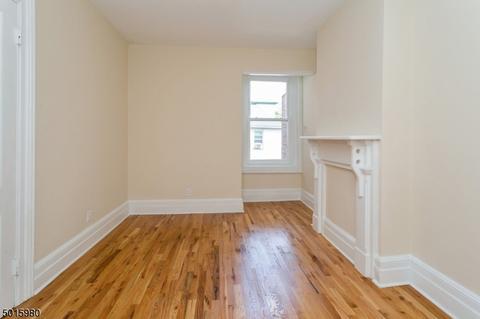 17 2nd Ave, Newark, NJ 07104 photo 15