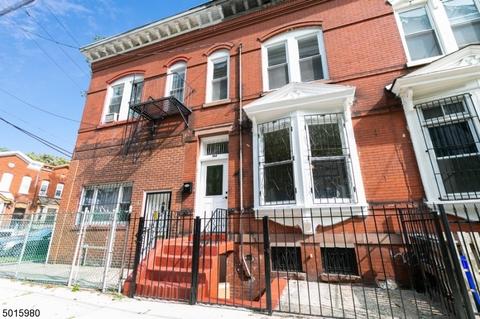 17 2nd Ave, Newark, NJ 07104 photo 1