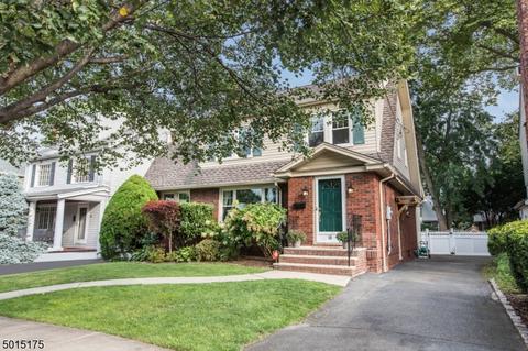 10 Oakridge Rd, Bloomfield, NJ 07003 photo 2