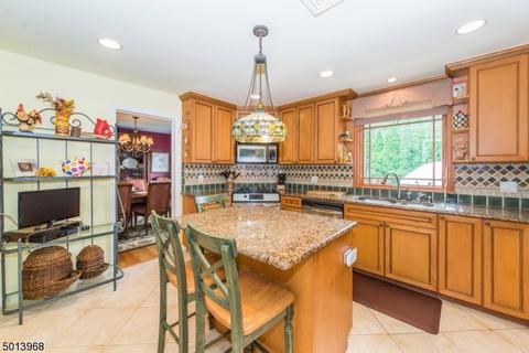 93 Sunset Ave, Verona, NJ 07044 photo 7