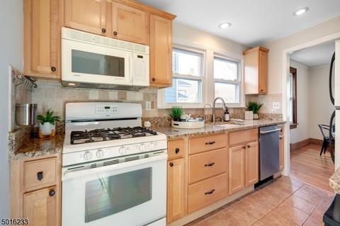 18 Bridge St, Chatham, NJ 07928 photo 6