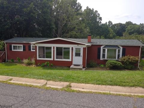 15 Mark Dr, High Bridge, NJ 08829 photo 1