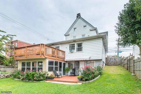 347 Ridge Rd, Lyndhurst, NJ 07071 photo 1