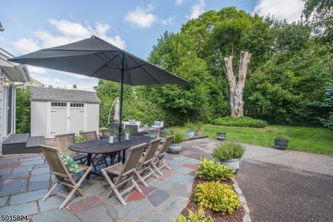 8 Stonehenge Rd, Montclair, NJ 07043 photo 24