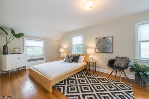 8 Stonehenge Rd, Montclair, NJ 07043 photo 12