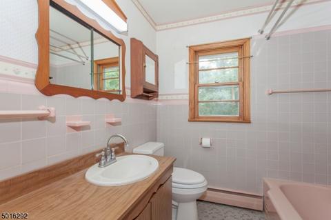 12 Iroquois Trl, Wayne, NJ 07470 photo 12