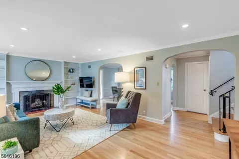 7 Argyle Rd, Montclair, NJ 07043 photo 3