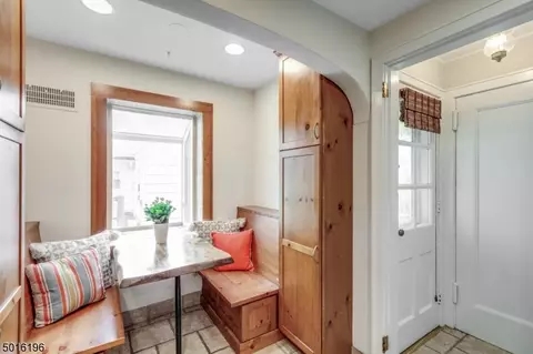 7 Argyle Rd, Montclair, NJ 07043 photo 8
