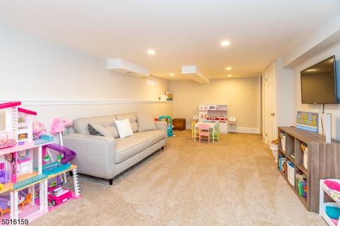 37 Thomas Dr, Clark, NJ 07066 photo 25