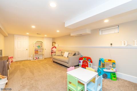 37 Thomas Dr, Clark, NJ 07066 photo 23
